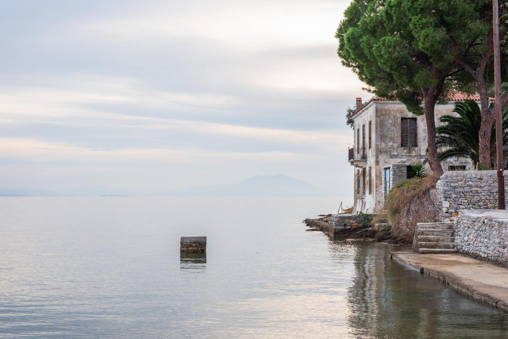 The Sea Front Fisherman'S House กาโตกัตซา ภายนอก รูปภาพ
